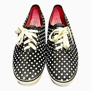 Keds Women's Black and White Polka Dot Canvas Sneaker size 9.5